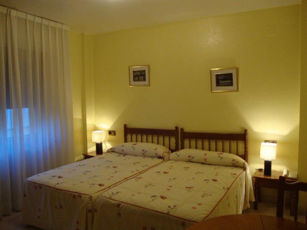 Hostal El Vegano Utiel Zimmer foto